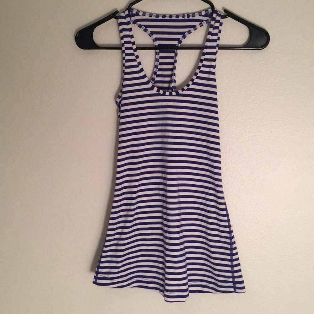 Woman’s athletic top